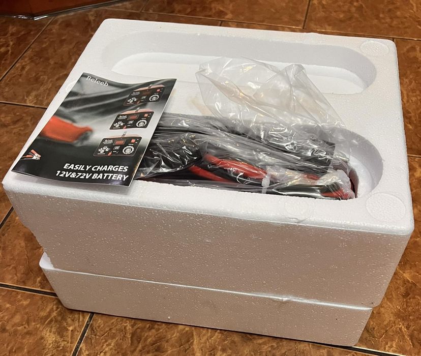 Prostownik do akumulatorów 12-72V, Hugoome BLB-C20