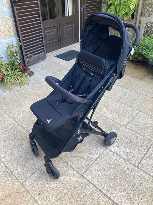 Carrinho de Bébé, Asalvo, próprio para viajar de avião
