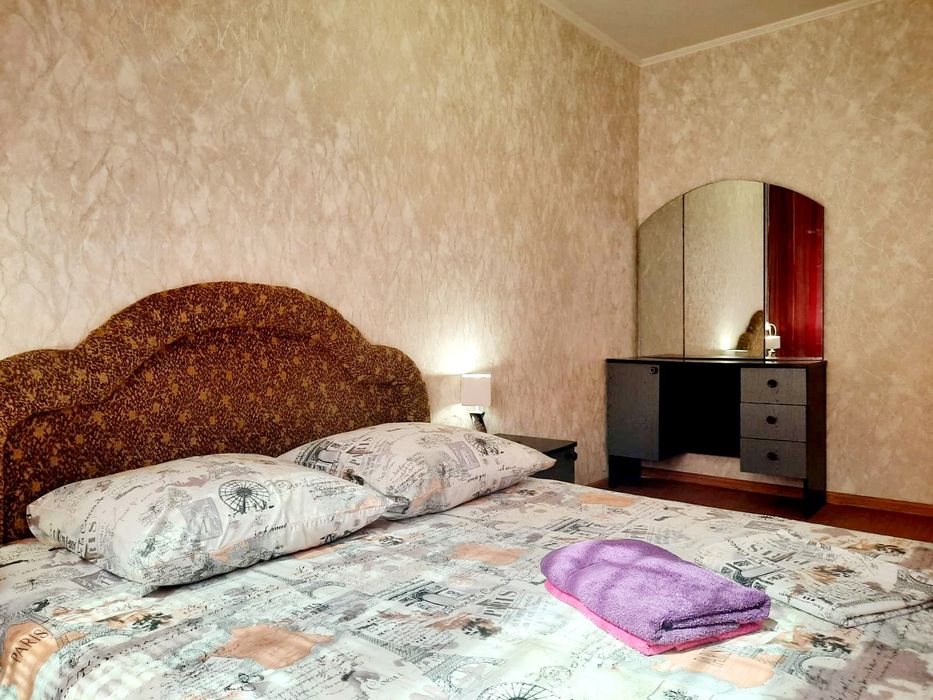 Сдам посуточно 2 комнатную квартиру в центре