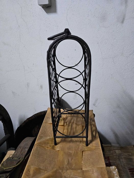 Porta garrafa para 3 garrafas
