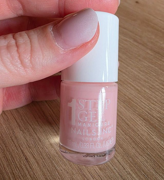 Lakier do paznokci Nails Inc Step Gel - Sabrina