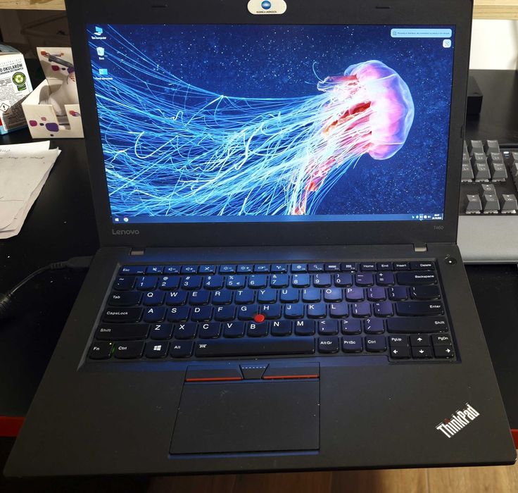 Lenovo ThinkPad T460, Win10 PROD, i7-6600U, 16GB RAM. 512GB SSD, SIM, stacja dokująca, 2 ładowarki