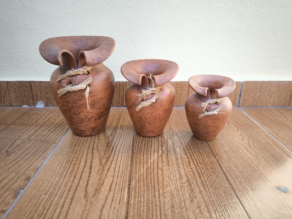 Conjunto de 3 vasos decorativos