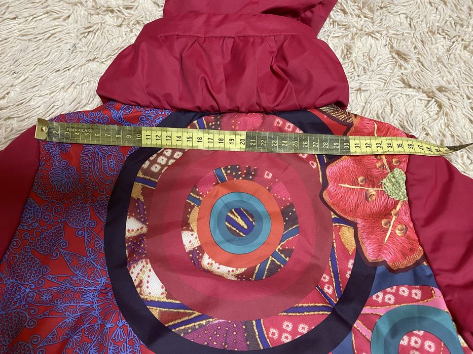 Курточка  iспанська демисезонна утеплена  для дівчинки на 10-13  років