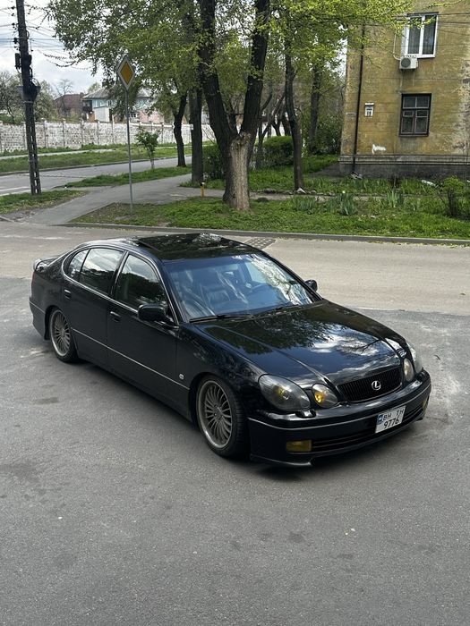 Продам лексус gs 300