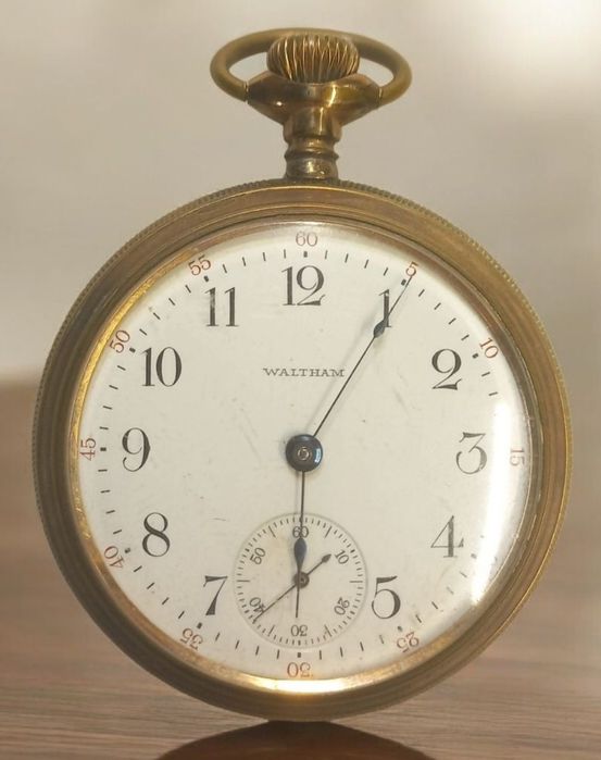 Relógio de bolso, banhado a ouro de 1912-1913.