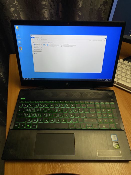 Игровой ноутбук HP pavilion