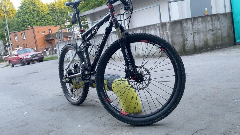 Rower Górski Cube AMS