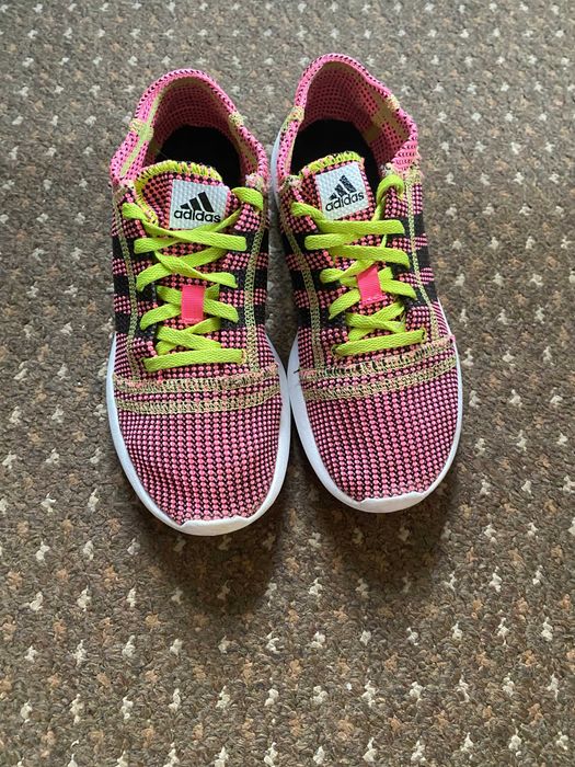 кросівки    Adidas