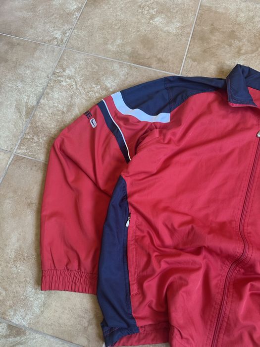 куртка NIKE вінтаж стан 10/10 розміром L для андеграуд фіта якраз