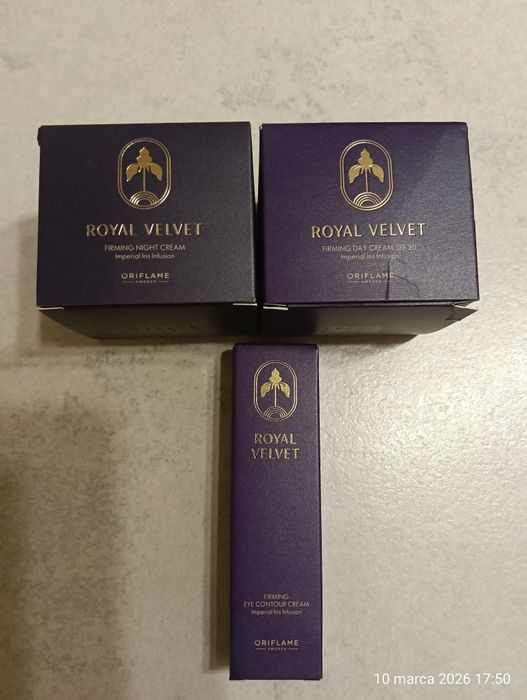 Kremy Royal Velvet.