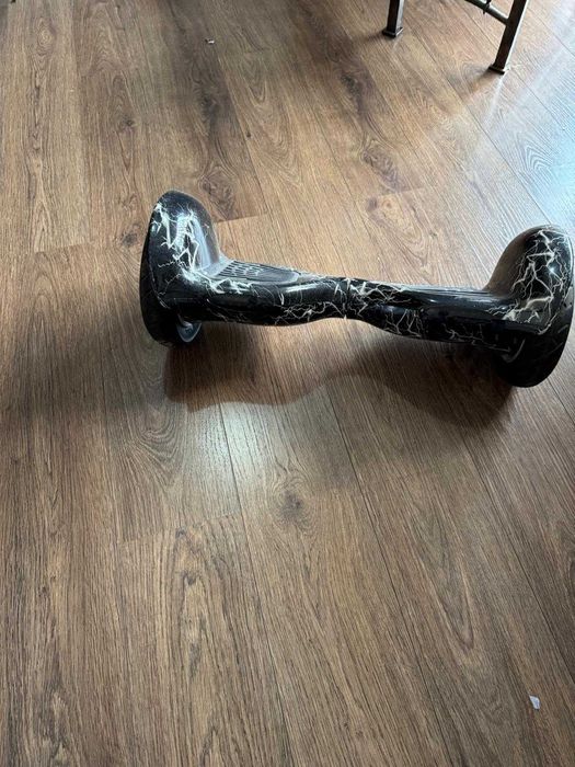 Hoverboard thunder style
