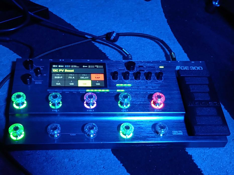 Multiefekt gitarowy Mooer GE300 (Dużo płatnych paczek IR + Presety + Torba)