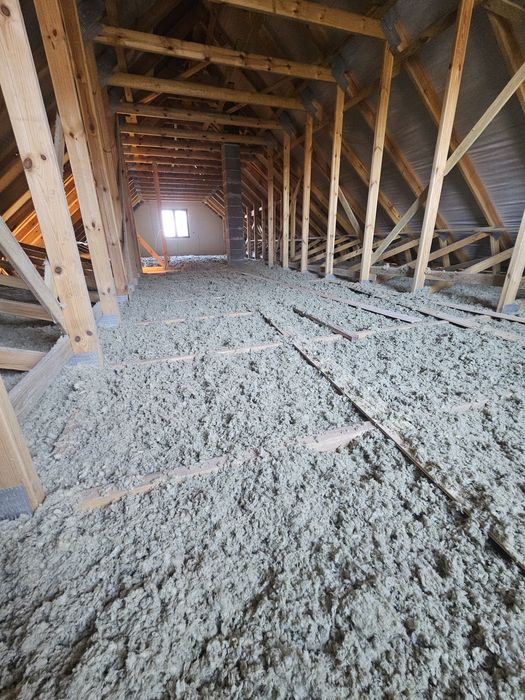 Ocieplenie poddaszy wełna celulozowa/ PIANA PUR