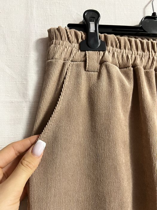 Неймовірний костюмчик