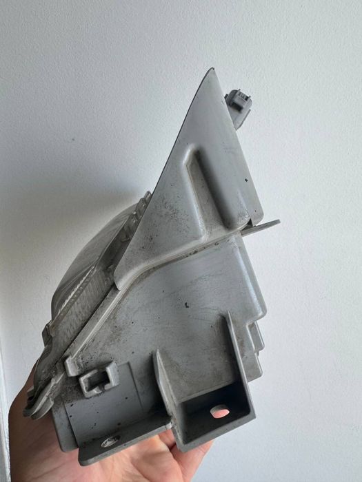 DRL  prawy do Toyota Prius + 2021-2015r