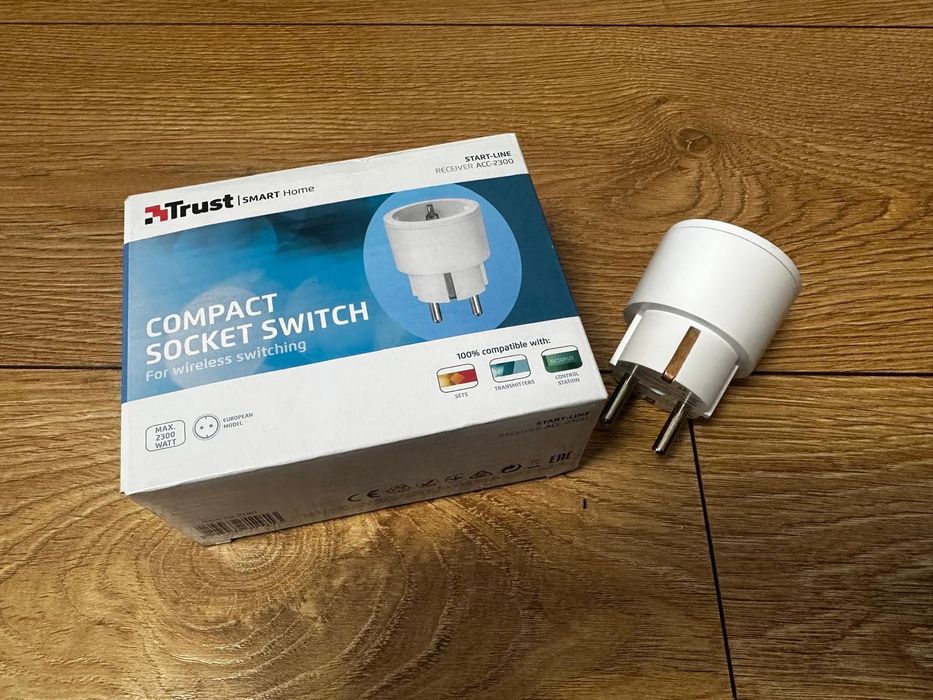 Kompaktowy przełącznik gniazdka Trust – zdalne sterowanie urządzeniami
