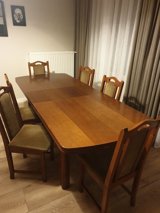 Stół i 6 krzeseł