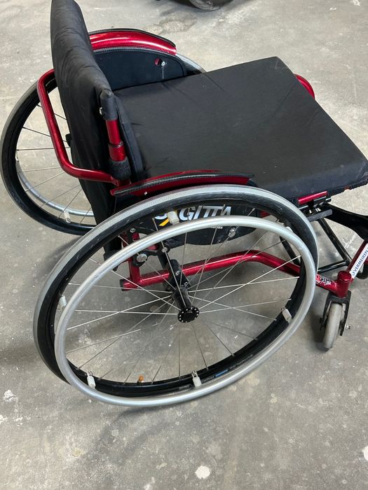 Wózek inwalidzki sigitta wyczynowy super lekki