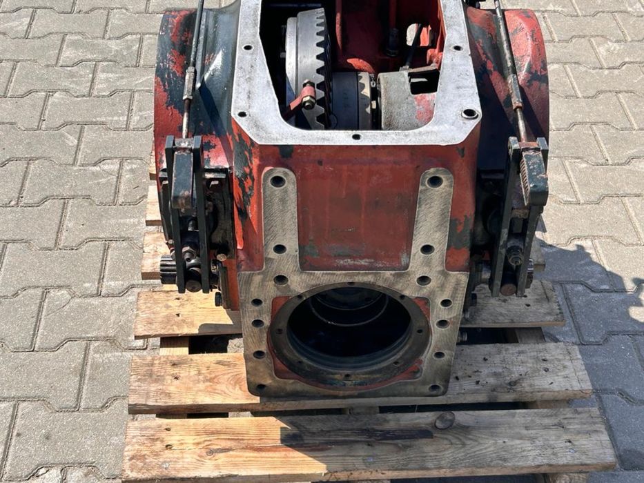 Tylny Most, nowy typ śruby M16 | URSUS/ZETOR | np. 914, 8145, 1224
