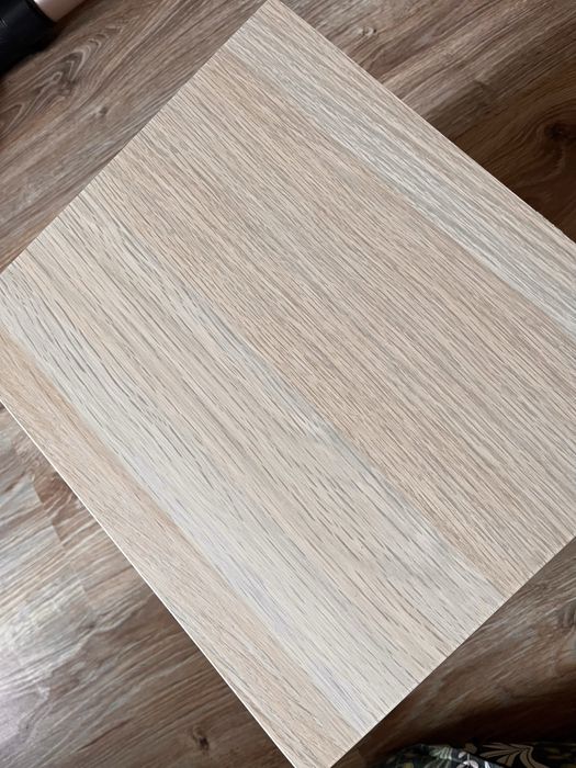 Półka ścienna Ikea Lack
