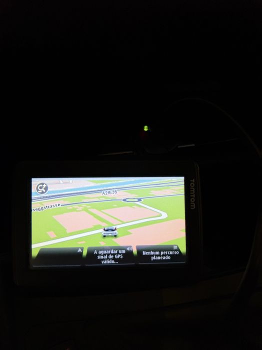 GPS TOMTOM com ecrã tátil