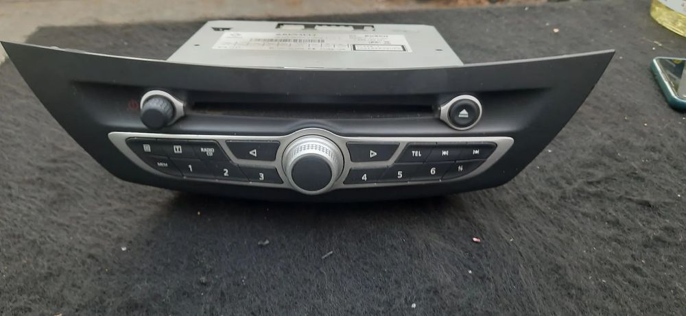 RADIO CD Mp3 FABRYCZNE RENAULT LAGUNA III 3 7649165391 281155676R