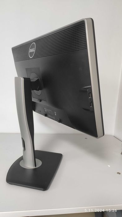 Монітор Dell U2312HMt