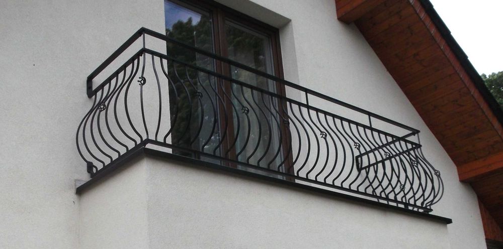 Balustrada balkonowa na wymiar, Balkon