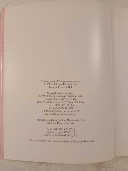 Livro Academia de Princesas