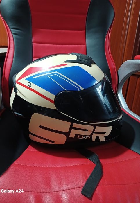 Мотошолом в нормальному стані (ЧИТАЙ ОПИС!)