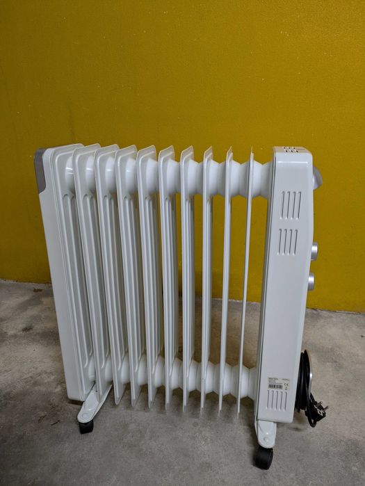 Aquecedor a óleo Equation 2000W