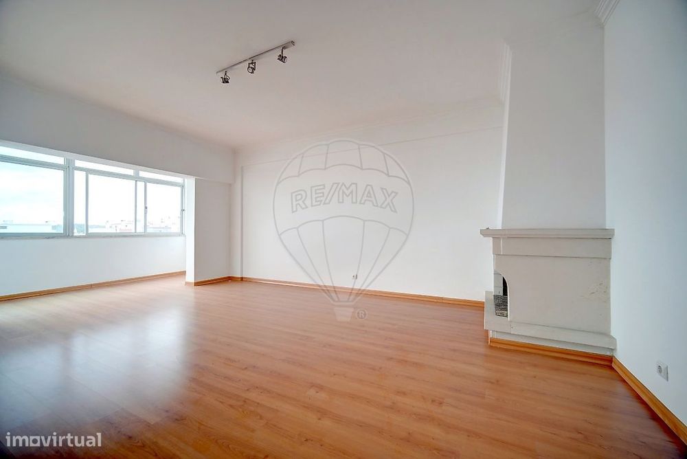 Apartamento T2 para arrendamento