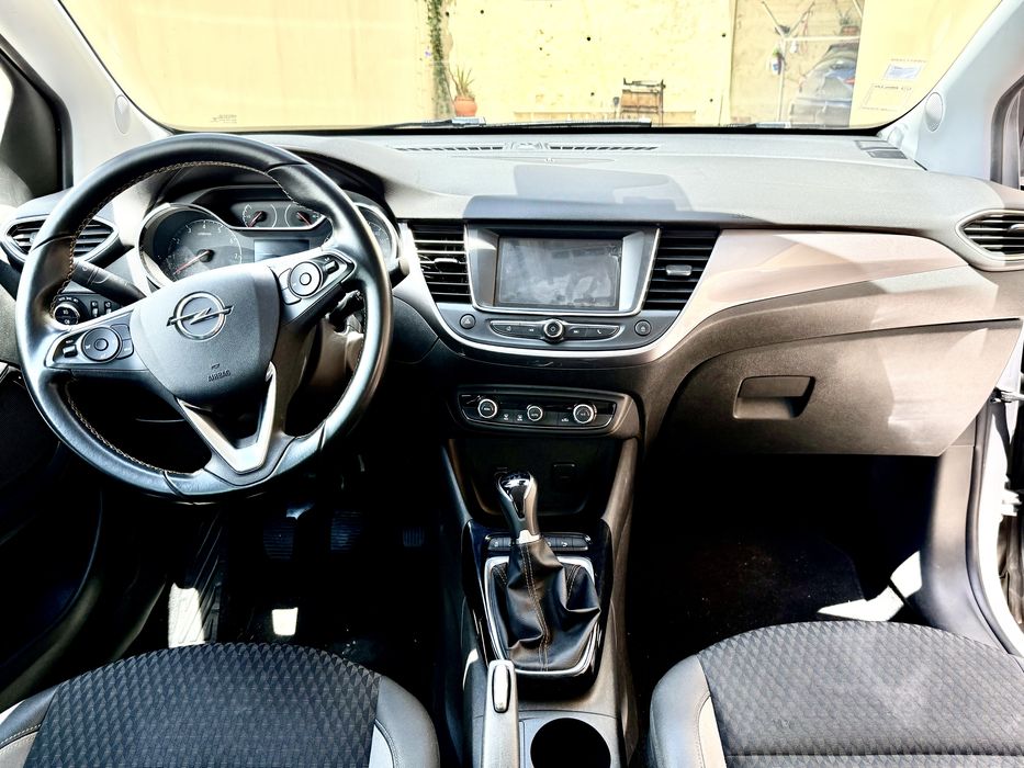 Opel Crossland X 2018