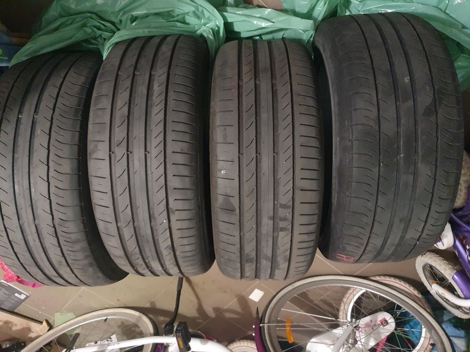 Continental 235 45 18  lato