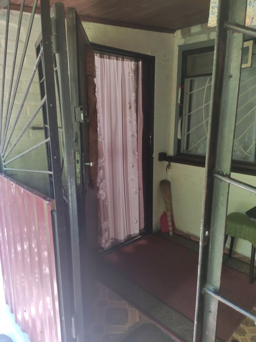 Продається дача в смт.Браїлів