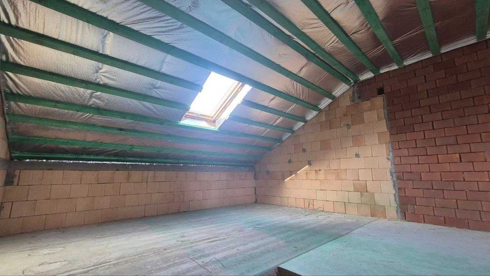 Просторий таунхаус 135 м² біля парку «Дубки»