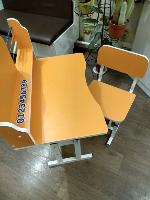 Стіл дитячий-трансформер