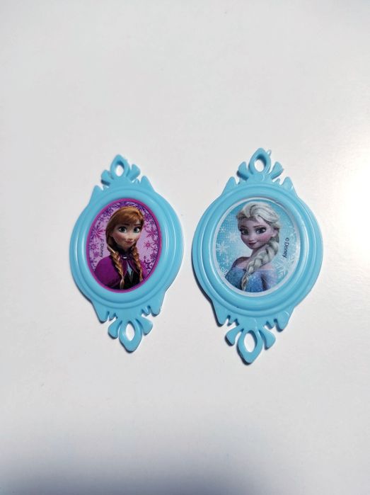 Frozen breloczek zawieszka Anna Elsa