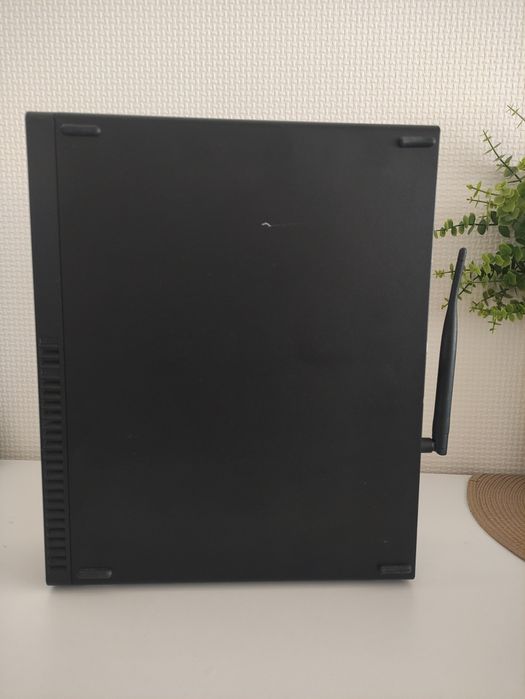 Lenovo thinkcentre m75s gen2 (Ryzen 7 4700g/32GB/256/RTX 3050)