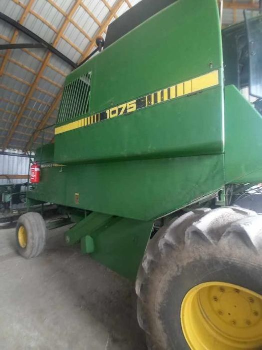 Kombajn John Deere 1075