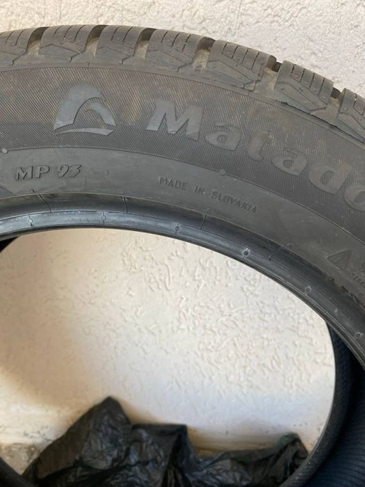 Комплект зимової гуми Matador 225/55 R17