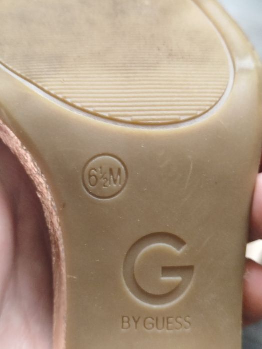 туфлі Guess золоті