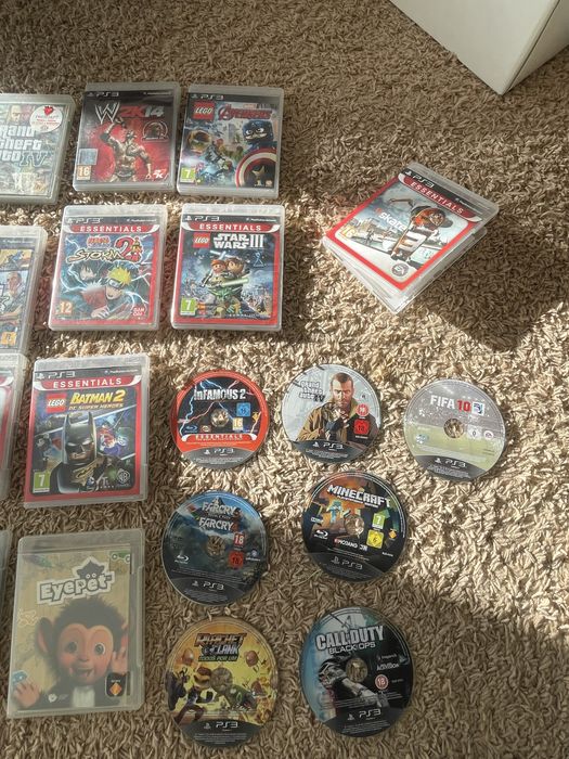 PS3 + 39 jogos + Move + Câmara  Edições especiais | Pack completo