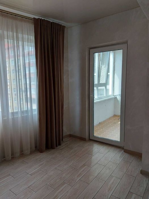 Продаж  2к квартири з автономним опаленням . Піски.  Є- Оселя