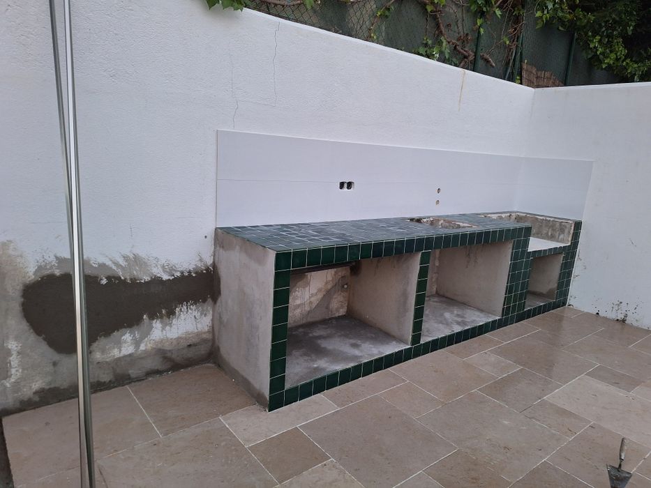 Pinturas e reparos