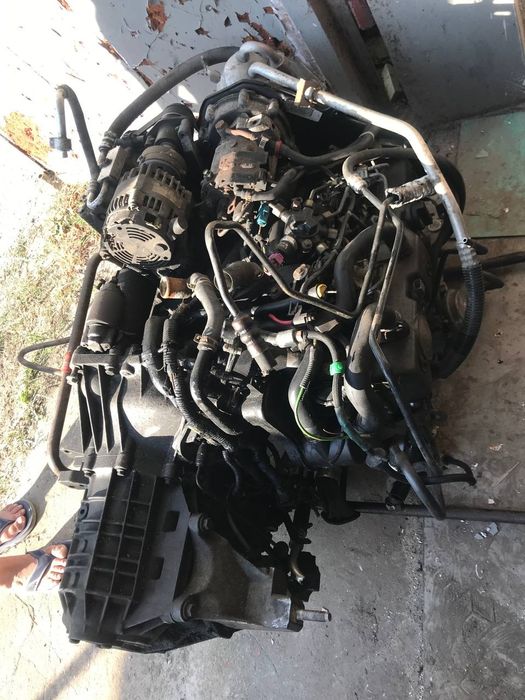 Запчасти Форд фокус MK 1 tdci 1.8 продам двигатель с коробкой