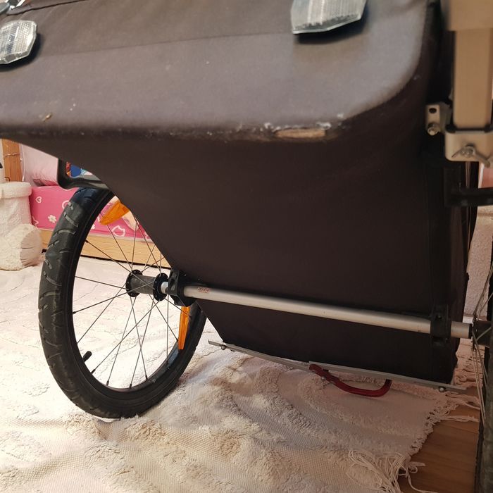 Przyczepka rowerowa burley bee