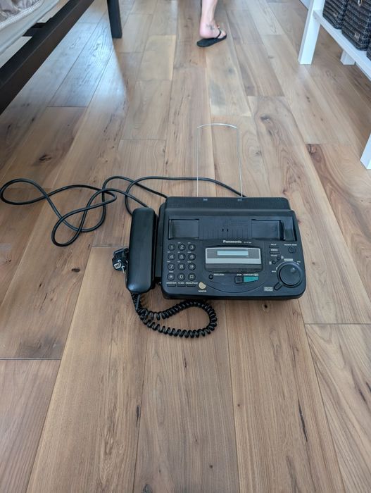 Раnasonic KX-FT64 Факсимільний апарат Термопапір встановлений .