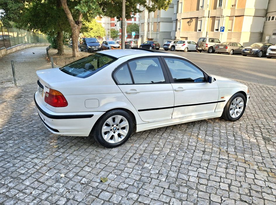 BMW 320 — fotografia 5